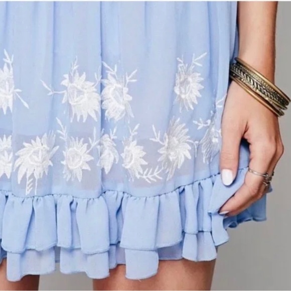 🌸🌼 Free People Garden Sky Blue Embroidered Dress. Size XS. NWT - Picture 8 of 9